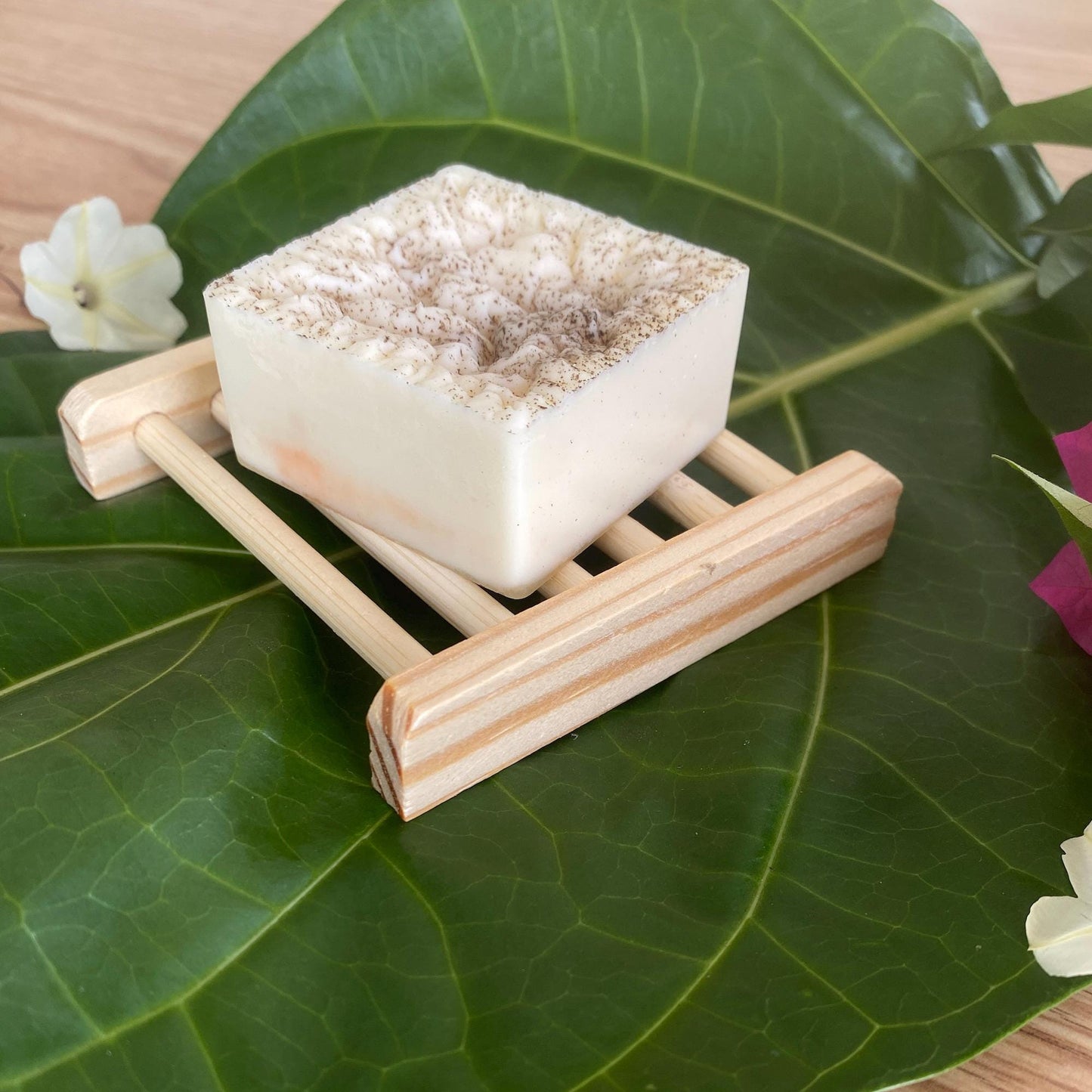 Natural Draining Soap Dish, Sustainable Soap Tray or Shampoo Bar Holder